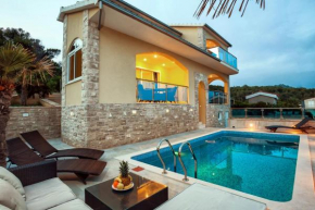Villa Kruna - Nova